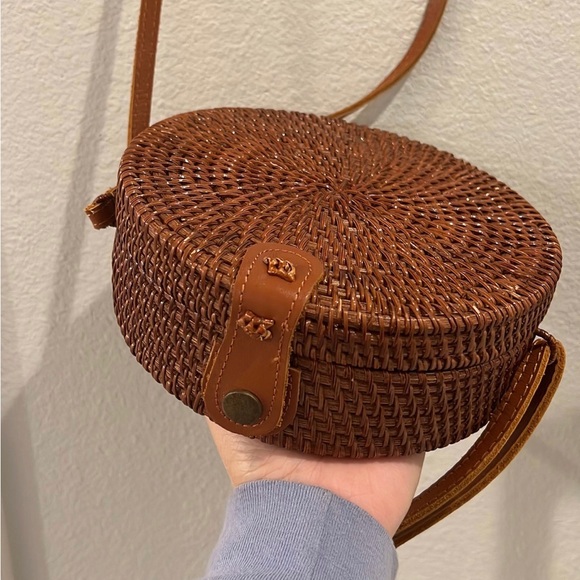 Boho Rattan Handwoven purse - Picture 6 of 6